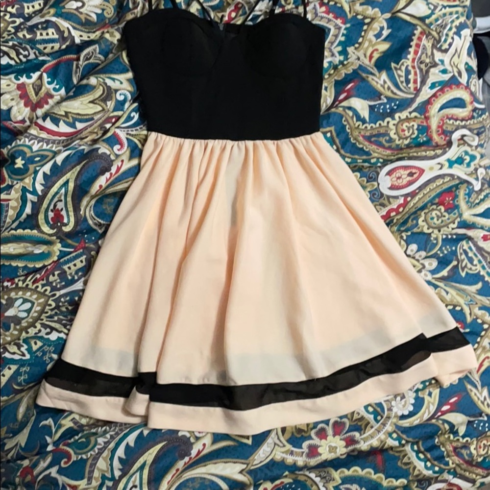 Xs dress